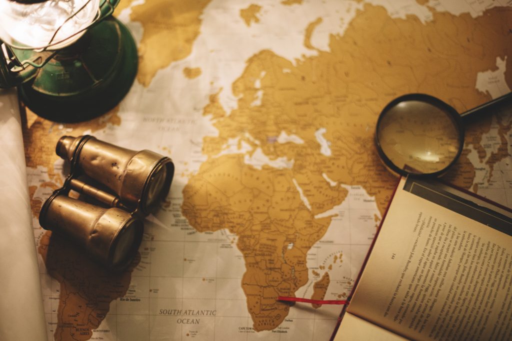 دراسة العلوم السياسية والعلاقات الدولية في جامعة ايشك