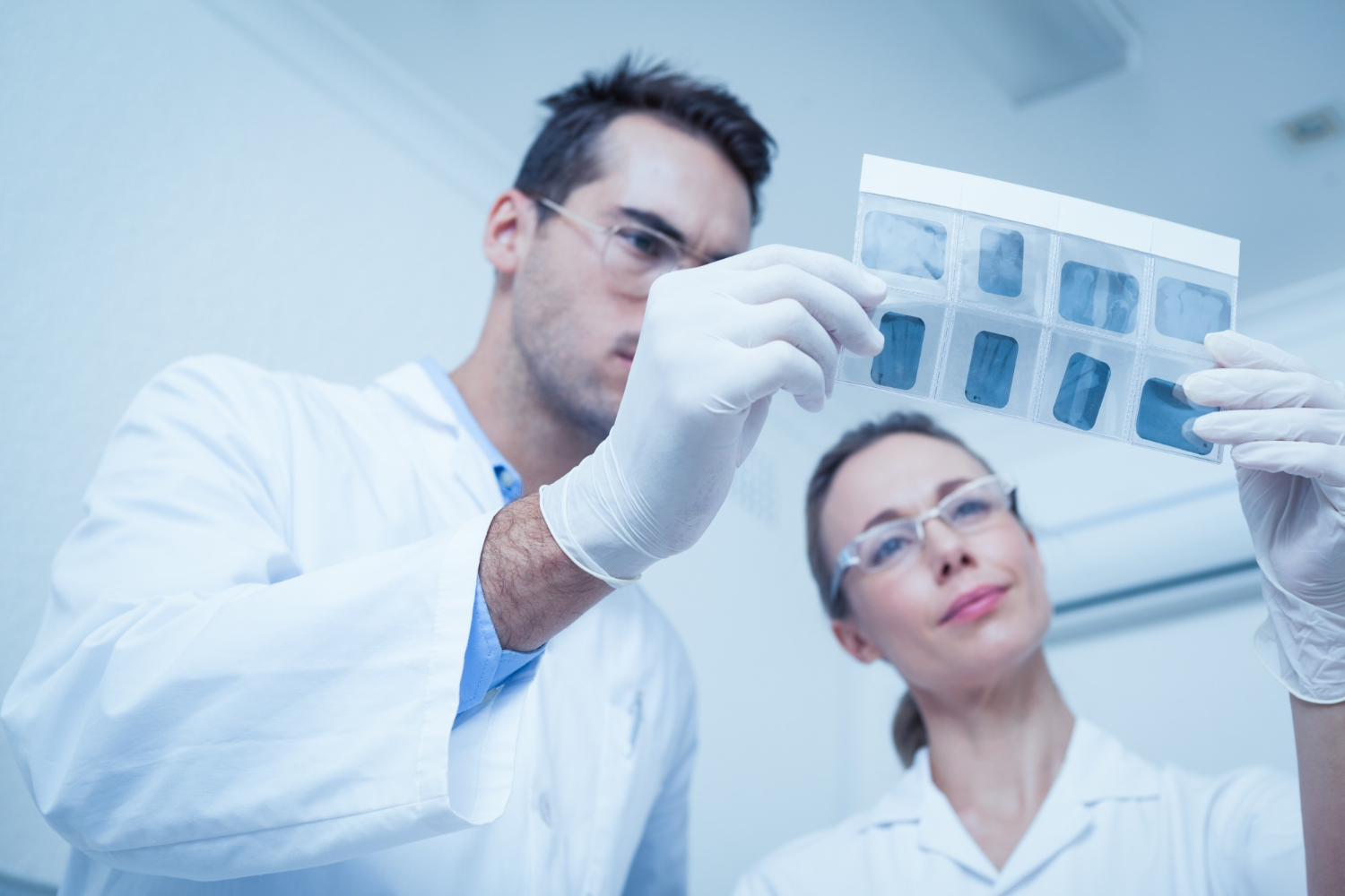 مقارنة بين دراسة الطب وطب الأسنان في تركيا