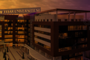 Yashar University_2